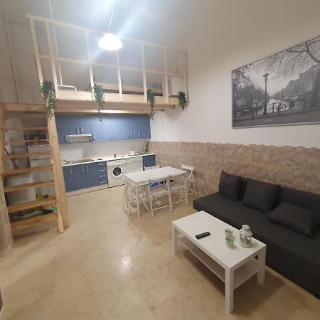 Triana 143 - Wifi Apartment เซบีญา ภายนอก รูปภาพ