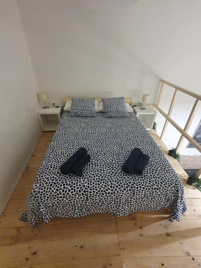 Triana 143 - Wifi Apartment เซบีญา ภายนอก รูปภาพ